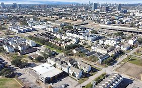 3Br/3.5Ba Three Story East Downtown Townhouse With View