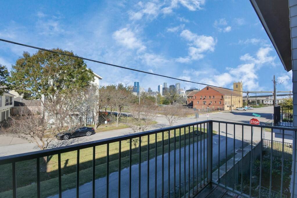 3Br/3.5Ba Three Story East Downtown Townhouse With View Villa Houston Exterior photo